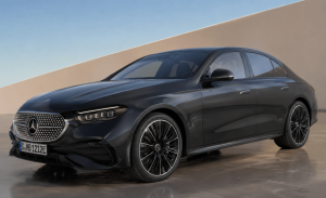 El Mercedes Clase C eléctrico ya tiene precio en España: más lujo, más tecnología y también mucho más caro que el Tesla Model 3