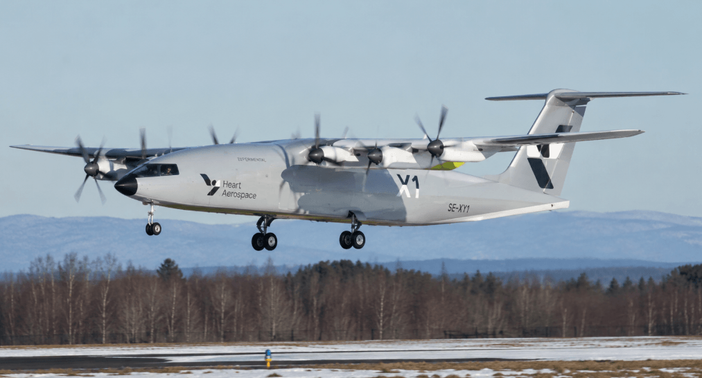 El avión eléctrico más grande del mundo completa con éxito su primer vuelo