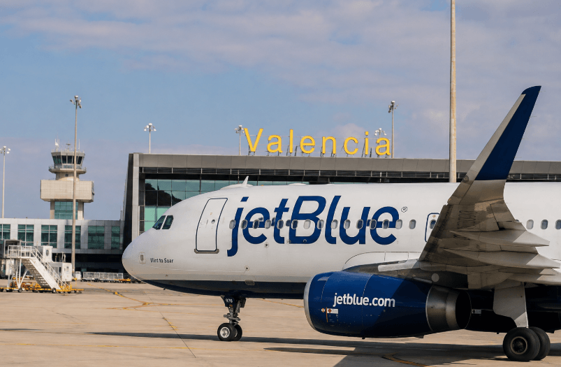 El vuelo directo Nueva York-Valencia refuerza el turismo internacional en la Comunitat Valenciana